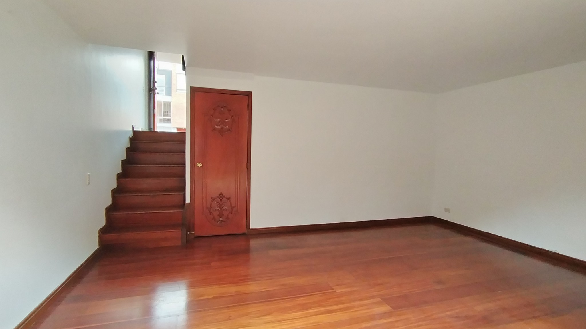 Casa en venta en Colina Campestre, Bogotá · foto 8 de 24