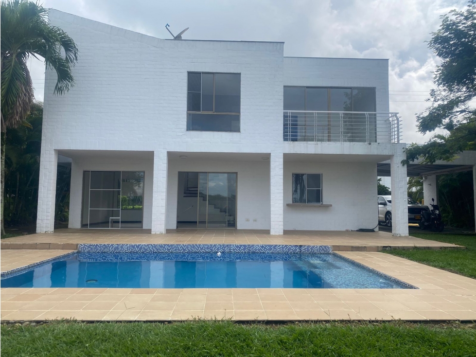 Departamento en venta bajo precio de mercado en Cali
