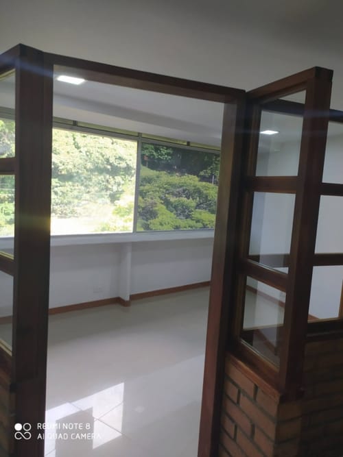 Oficina en arriendo en Villa Carlota, Medellín, 60 m² · foto 2 de 15