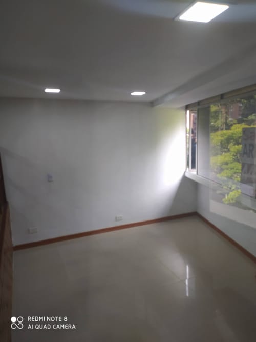 Oficina en arriendo en Villa Carlota, Medellín, 60 m² · foto 7 de 15