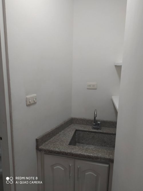 Oficina en arriendo en Villa Carlota, Medellín, 60 m² · foto 12 de 15