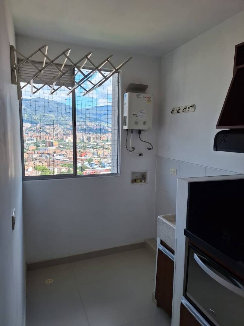 Apartamento en venta en Viviendas Del Sur, Itagüí · foto 10 de 17