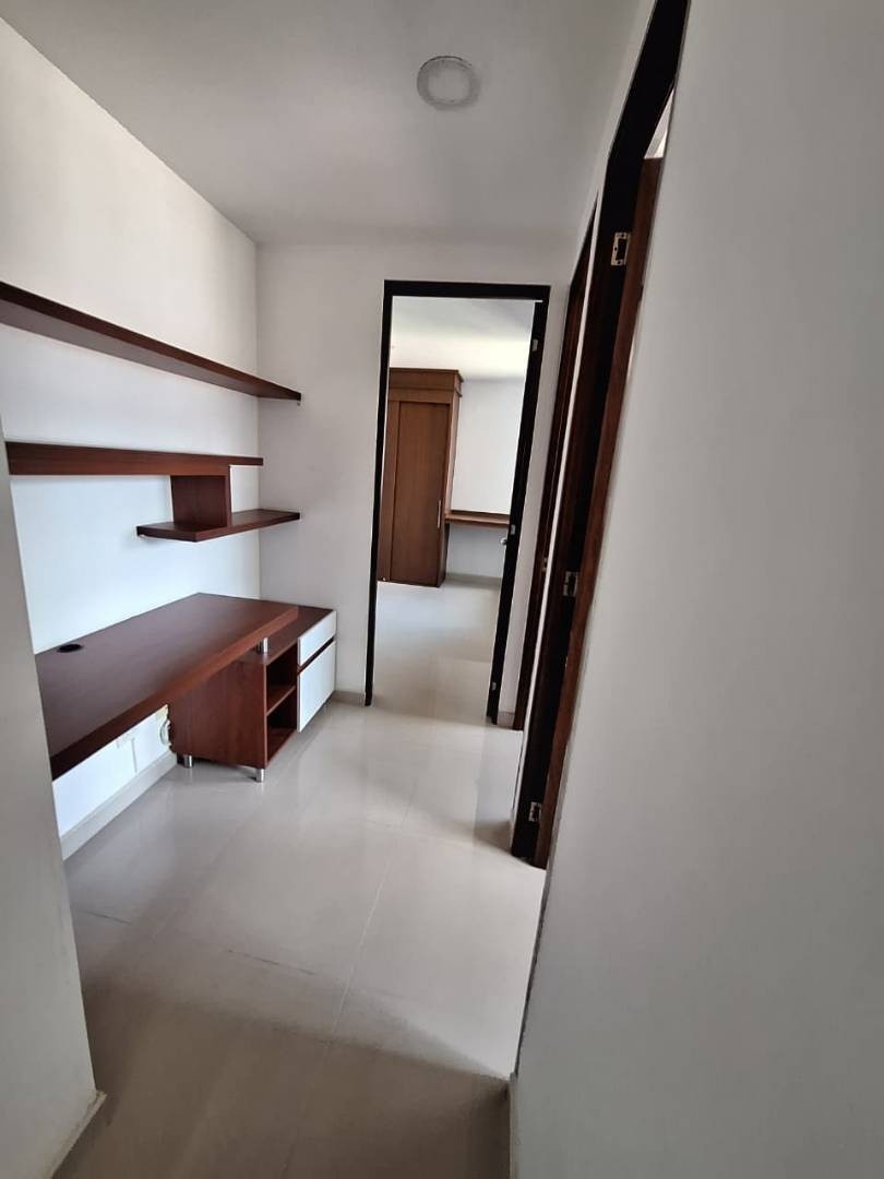Apartamento en venta en Viviendas Del Sur, Itagüí · foto 12 de 17