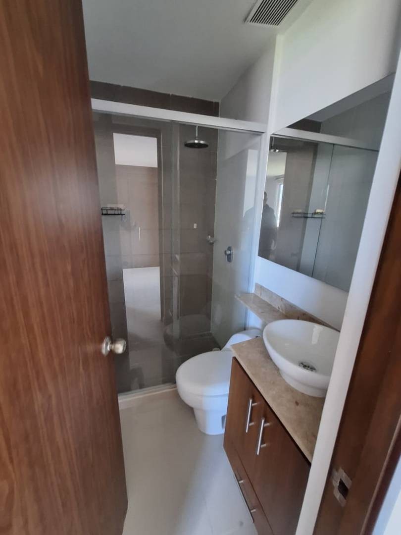 Apartamento en venta en Viviendas Del Sur, Itagüí · foto 13 de 17