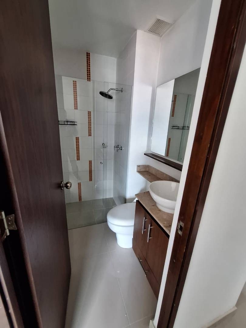 Apartamento en venta en Viviendas Del Sur, Itagüí · foto 14 de 17