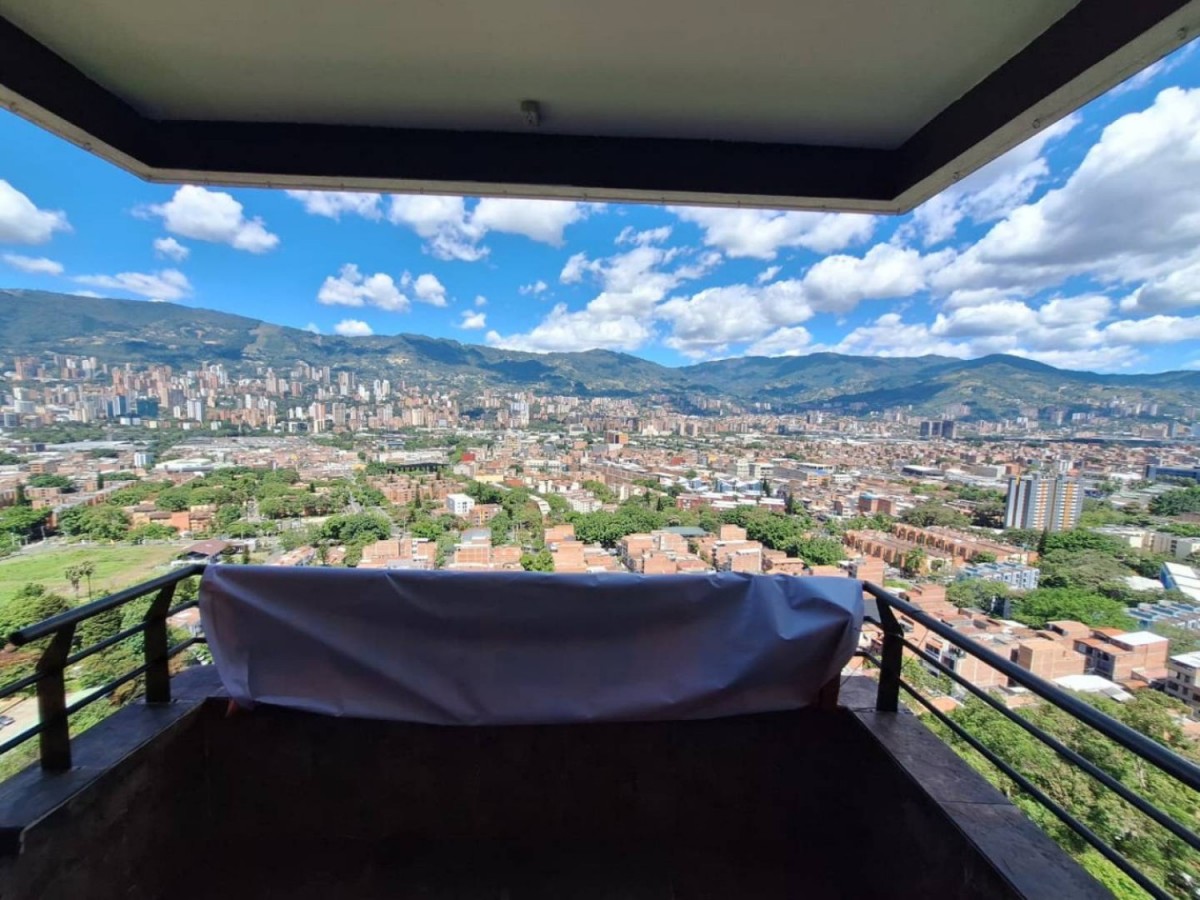 Apartamento en venta en Viviendas Del Sur, Itagüí · foto 16 de 17