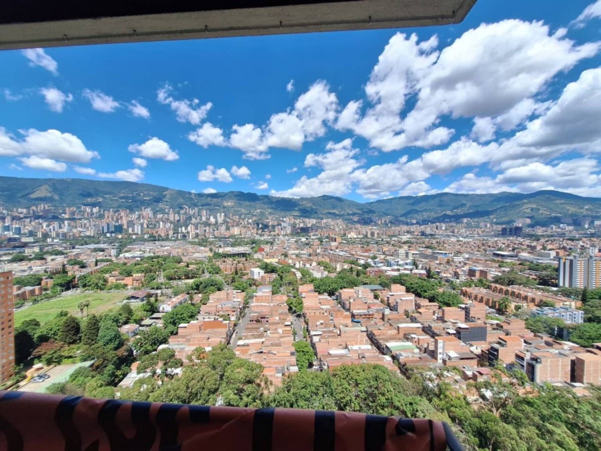 Apartamento en venta en Viviendas Del Sur, Itagüí · foto 17 de 17