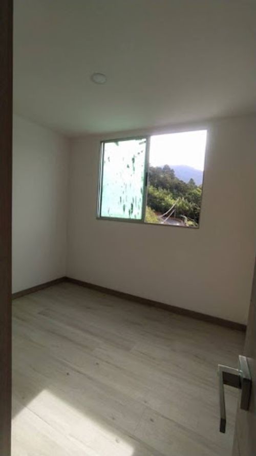 Apartamento de 3 alcobas en arriendo en Pan De Azucar, Sabaneta, 76 m² · foto 7 de 14