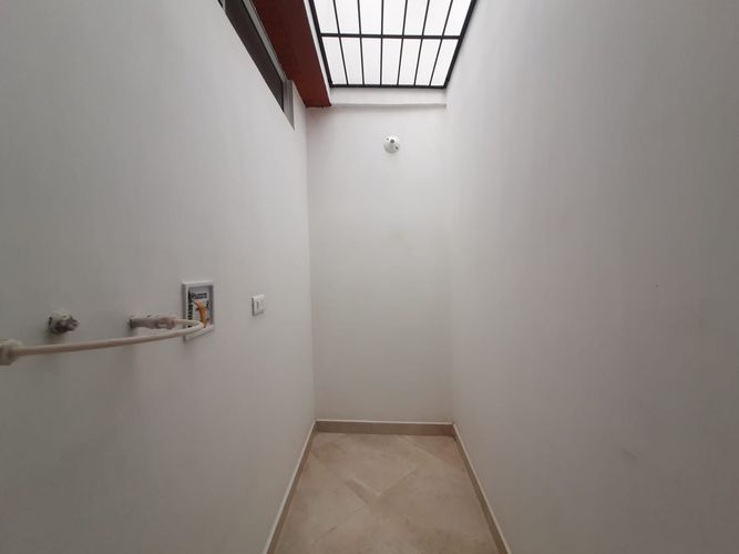 Apartamento de 3 alcobas en venta en La Gabriela, Bello, 79 m² · foto 12 de 21
