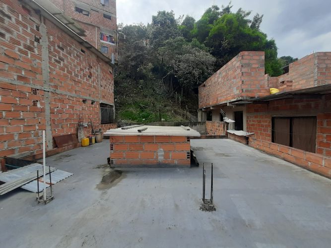 Apartamento de 3 alcobas en venta en La Gabriela, Bello, 79 m² · foto 17 de 21