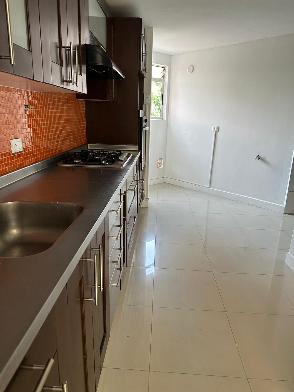Apartamento en venta en Castropol, Medellín · foto 3 de 21