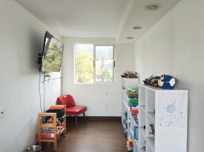 Apartamento de 3 alcobas en venta en El Poblado, Medellín, 98 m² · foto 9 de 19