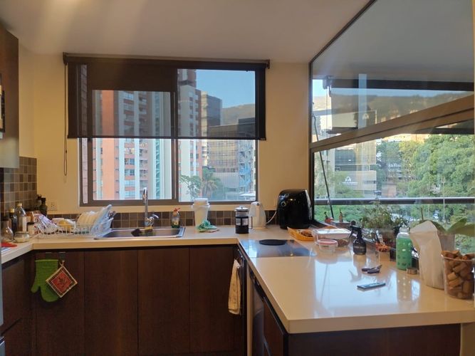 Apartamento de 2 alcobas en venta en El Poblado, Medellín, 115 m² · foto 3 de 17