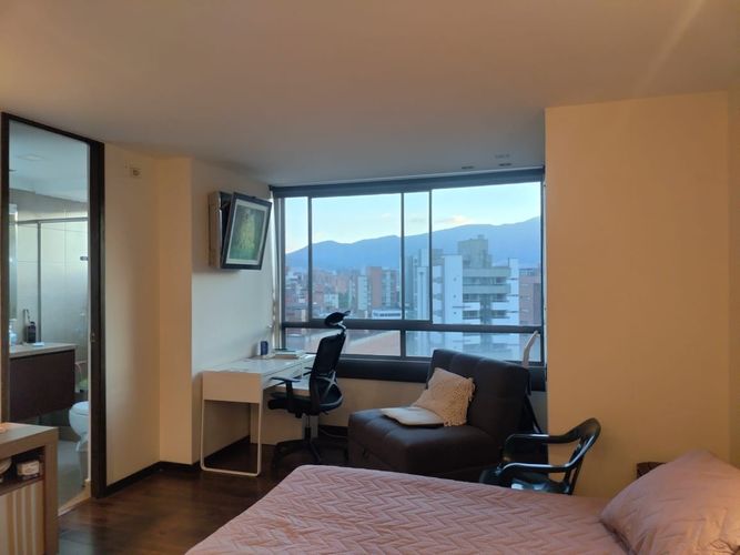 Apartamento de 2 alcobas en venta en El Poblado, Medellín, 115 m² · foto 13 de 17