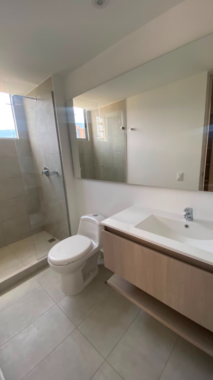 Apartamento en venta en Las Vegas, Envigado · foto 16 de 24