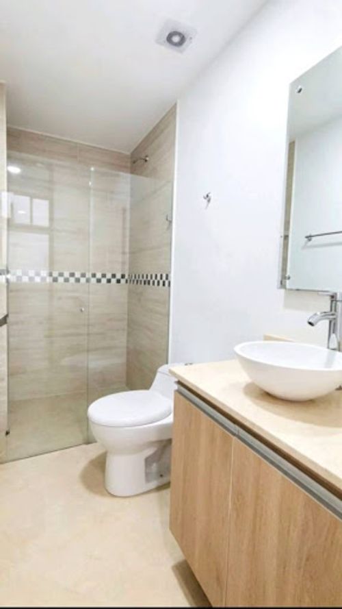 Apartamento de 4 alcobas en arriendo en Urbanizacion Bosques De La Capellania, Medellín, 100 m² · foto 6 de 9