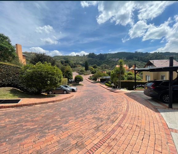 Casa de 3 alcobas en venta en Sindamanoy, Chía, 260 m² · foto 16 de 17