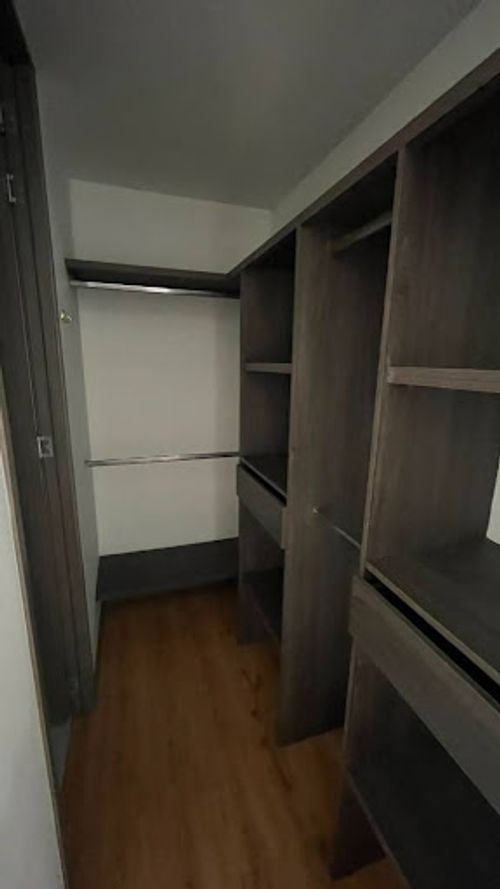 Apartamento de 2 alcobas en arriendo en Ciudad Del Río, Medellín, 82 m² · foto 13 de 16