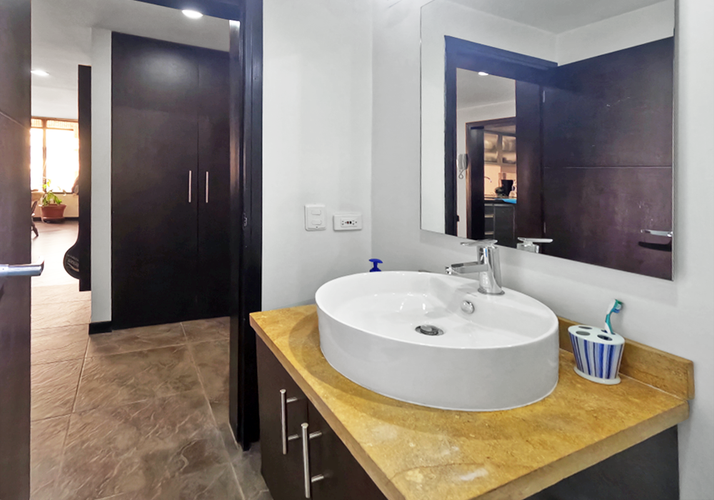 Apartamento de 2 alcobas en venta en Chapinero, Bogotá, 76 m² · foto 13 de 20