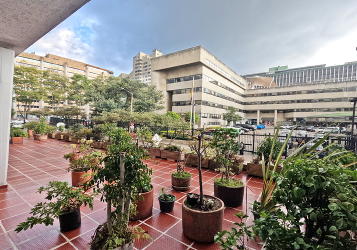 Apartamento de 2 alcobas en venta en Chapinero, Bogotá, 76 m² · foto 18 de 20