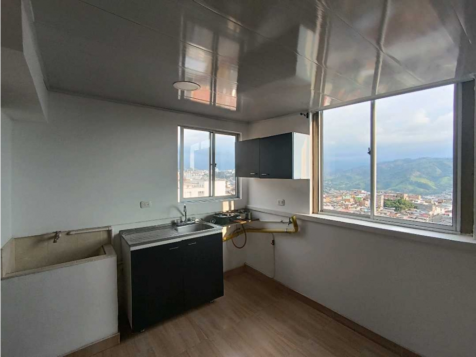 Apartaestudio en arriendo en El Centro, Manizales · foto 3 de 15