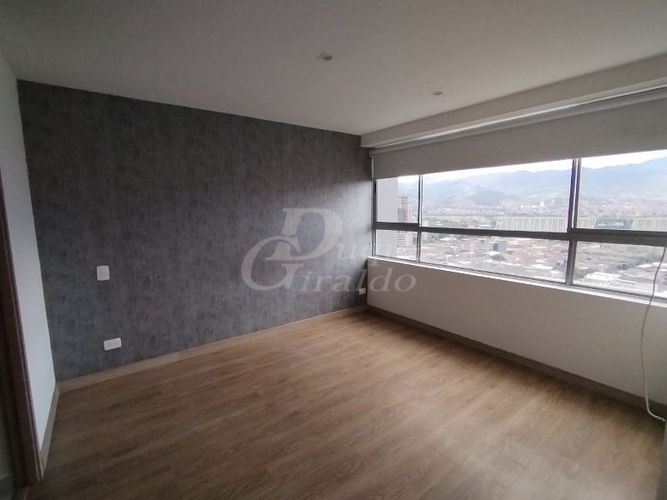 Apartamento de 2 alcobas en arriendo en Colombia, Medellín, 92 m² · foto 14 de 19