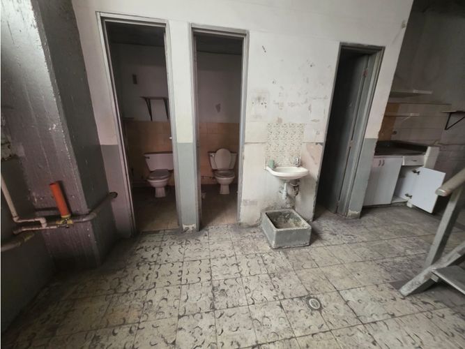Bodega en arriendo en El Poblado, Medellín, 439 m² · foto 18 de 18