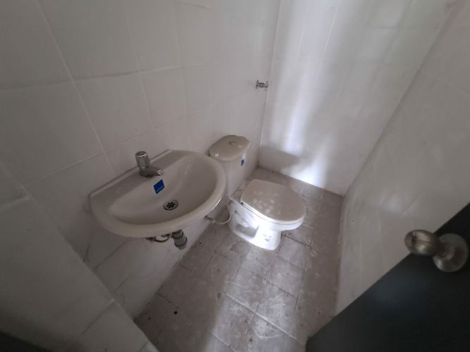 Local en arriendo en El Chagualo, Medellín, 40 m² · foto 4 de 4