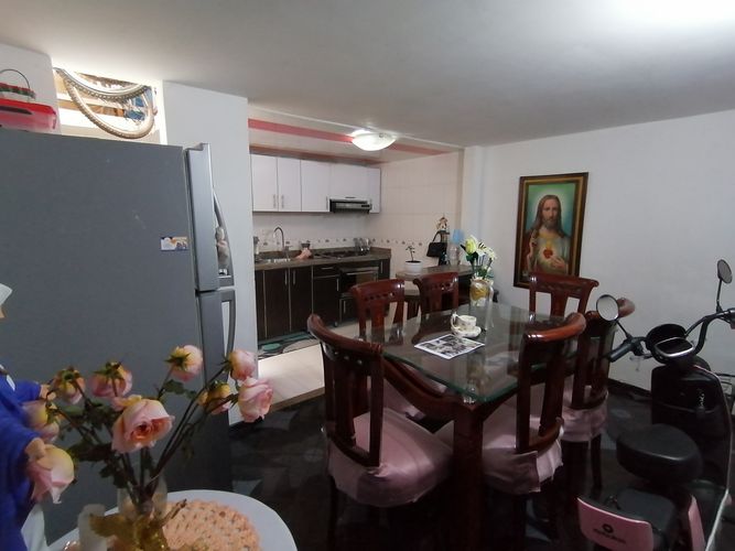 Casa de 4 alcobas en venta en Ub. La Arboleda, Tocancipá, 87 m² · foto 2 de 24