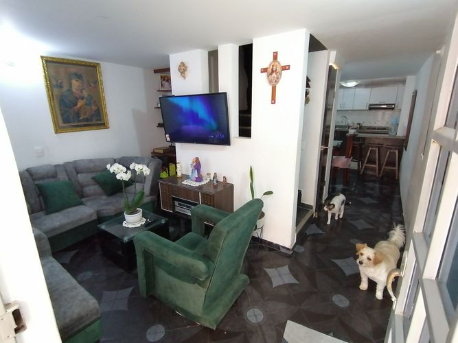 Casa de 4 alcobas en venta en Ub. La Arboleda, Tocancipá, 87 m² · foto 7 de 24