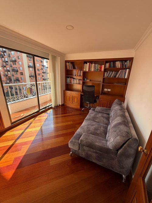 Apartamento de 4 alcobas en venta en La Calleja, Bogotá, 190 m² · foto 21 de 24