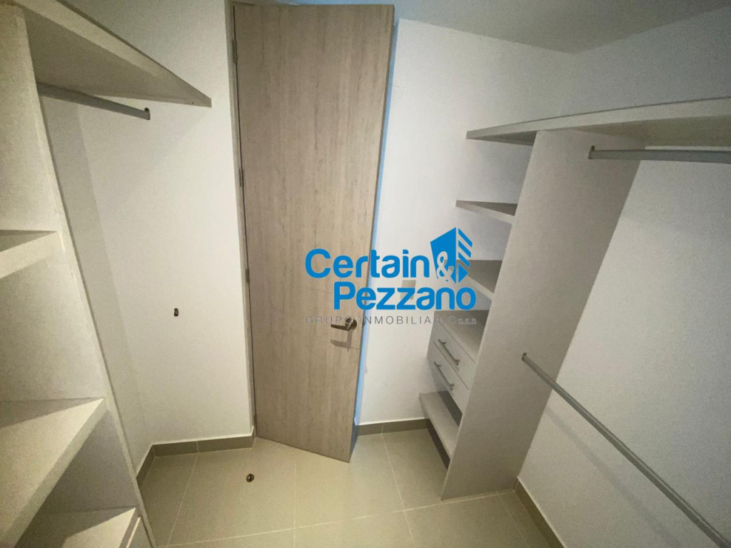 Apartamento en venta en Cr.La Castellana, Barranquilla · foto 11 de 15