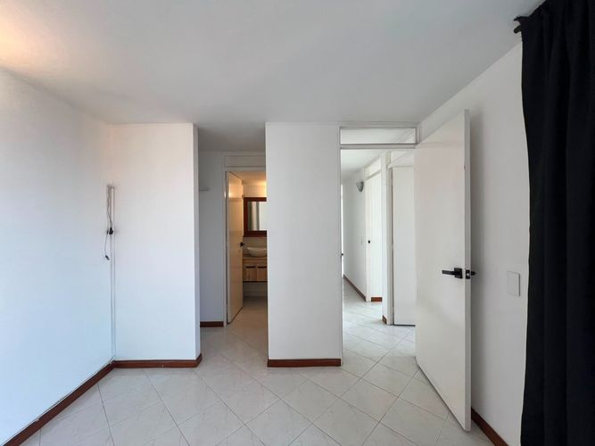 Apartamento de 3 alcobas en arriendo en El Poblado, Medellín, 69 m² · foto 4 de 15