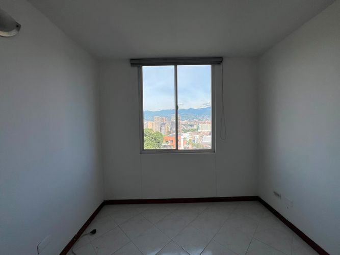 Apartamento de 3 alcobas en arriendo en El Poblado, Medellín, 69 m² · foto 11 de 15