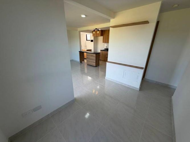 Apartamento de 2 alcobas en venta en La Ceja, 62 m² · foto 4 de 14