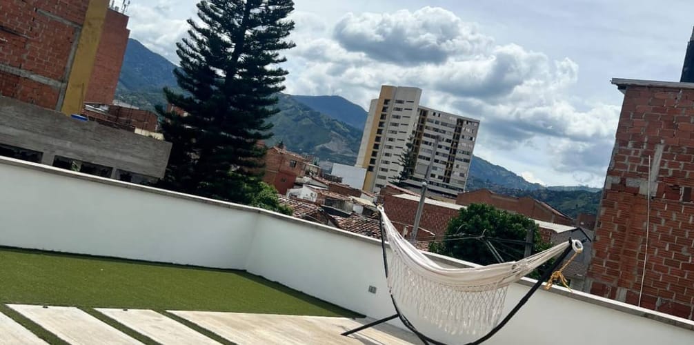 Apartamento de 1 alcoba en arriendo en Guayaquil, Medellín, 130 m² · foto 7 de 8