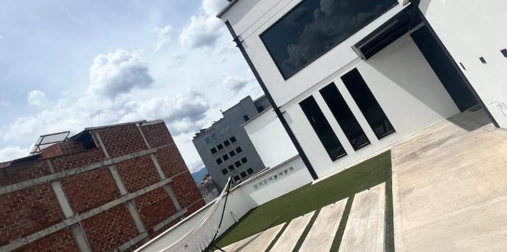 Apartamento de 1 alcoba en arriendo en Guayaquil, Medellín, 130 m² · foto 8 de 8