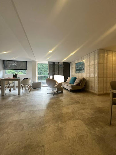Apartamento en arriendo en Castropol, Medellín · foto 7 de 24