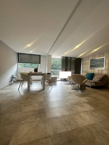 Apartamento en arriendo en Castropol, Medellín · foto 10 de 24