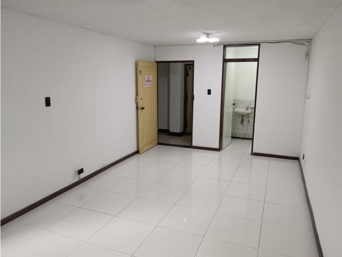 Oficina en arriendo en Centro, Armenia, 22 m² · foto 4 de 6