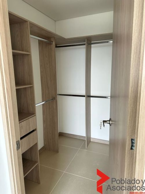 Apartamento en venta en Villa Del Parque, Medellín · foto 11 de 16