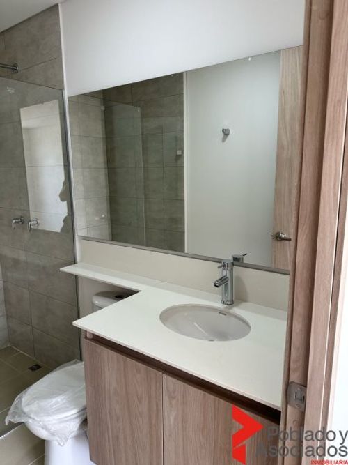 Apartamento en venta en Villa Del Parque, Medellín · foto 15 de 16