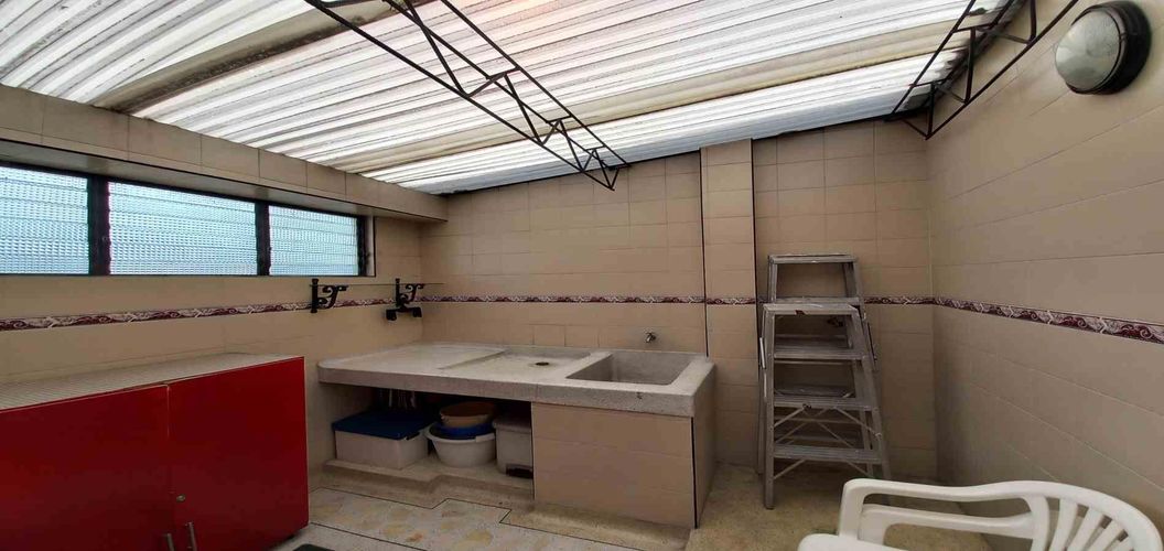 Edificio en venta en Sector Lago Uribe, Pereira, 415 m² · foto 18 de 19