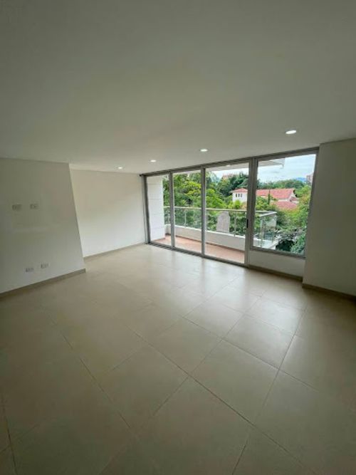 Apartamento de 3 alcobas en arriendo en El Diamante 2, Medellín, 140 m² · foto 19 de 22
