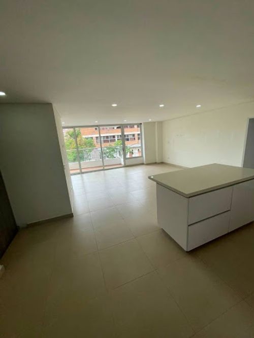 Apartamento de 3 alcobas en arriendo en El Diamante 2, Medellín, 140 m² · foto 20 de 22