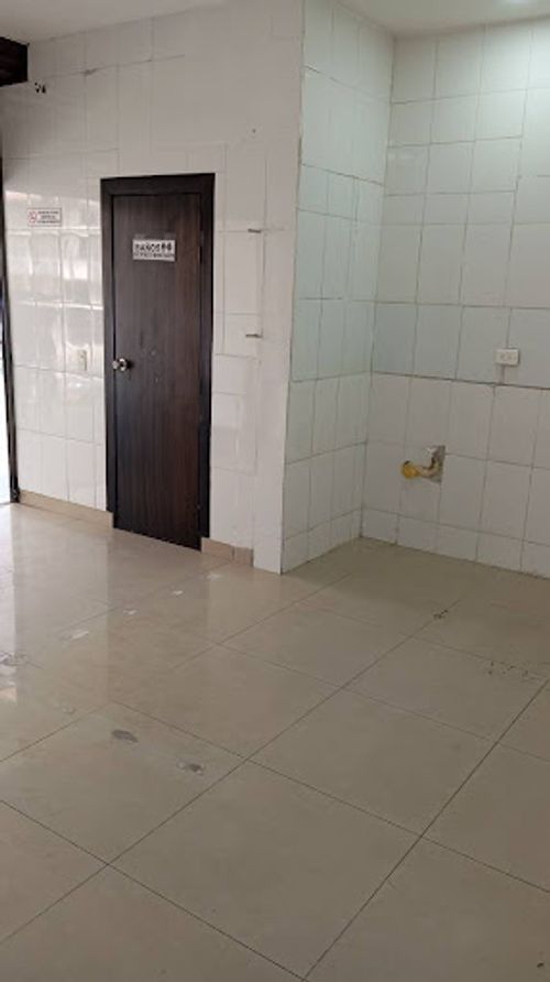 Local en arriendo en El Velodromo, Medellín, 21 m² · foto 9 de 10