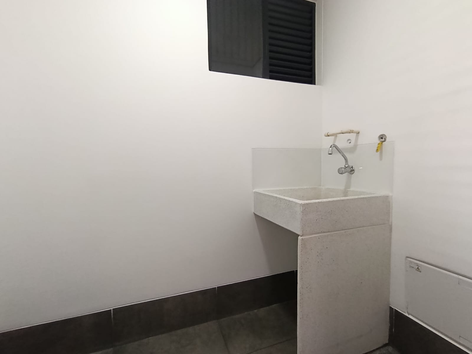 Apartaestudio en arriendo en El Poblado, Medellín · foto 5 de 13