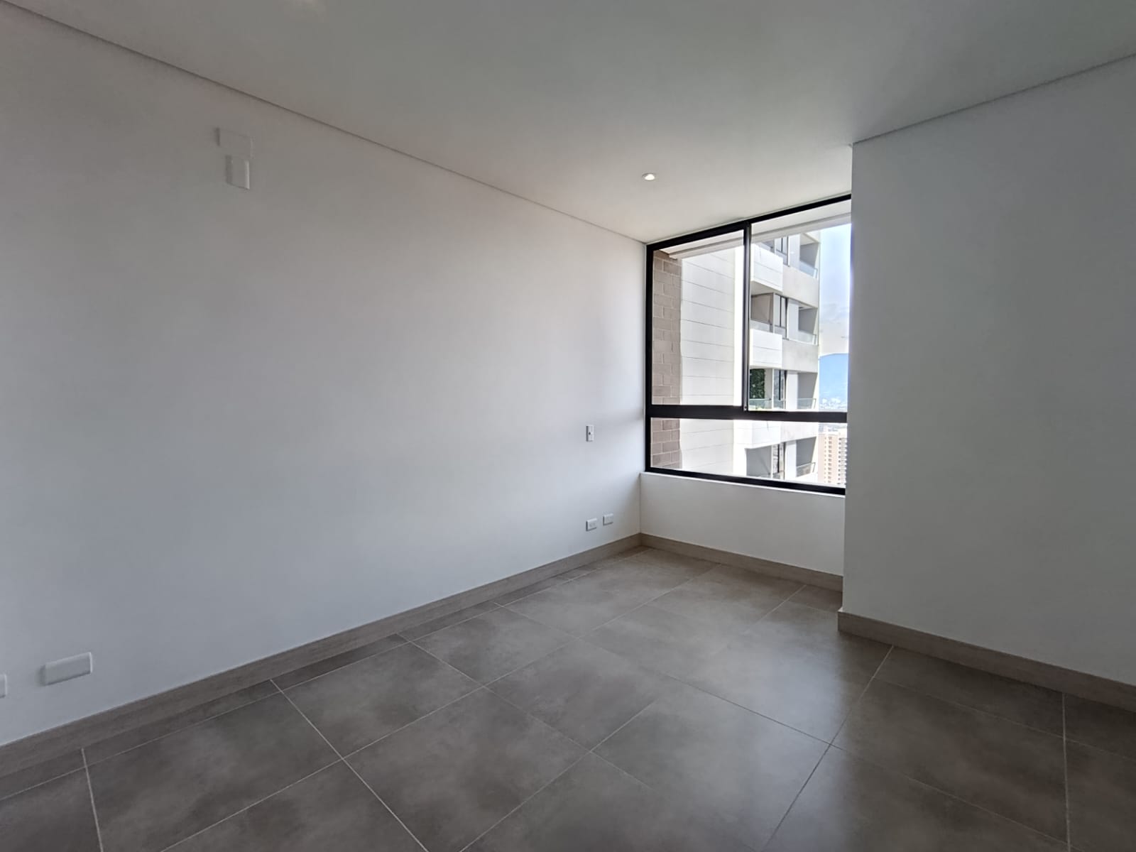 Apartaestudio en arriendo en El Poblado, Medellín · foto 7 de 13