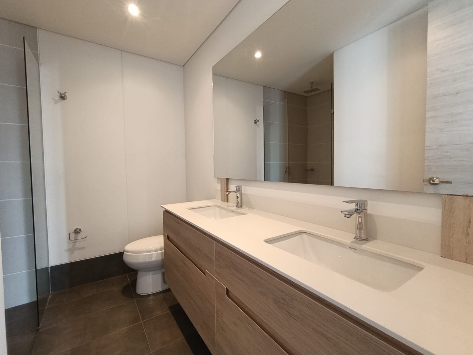 Apartaestudio en arriendo en El Poblado, Medellín · foto 8 de 13