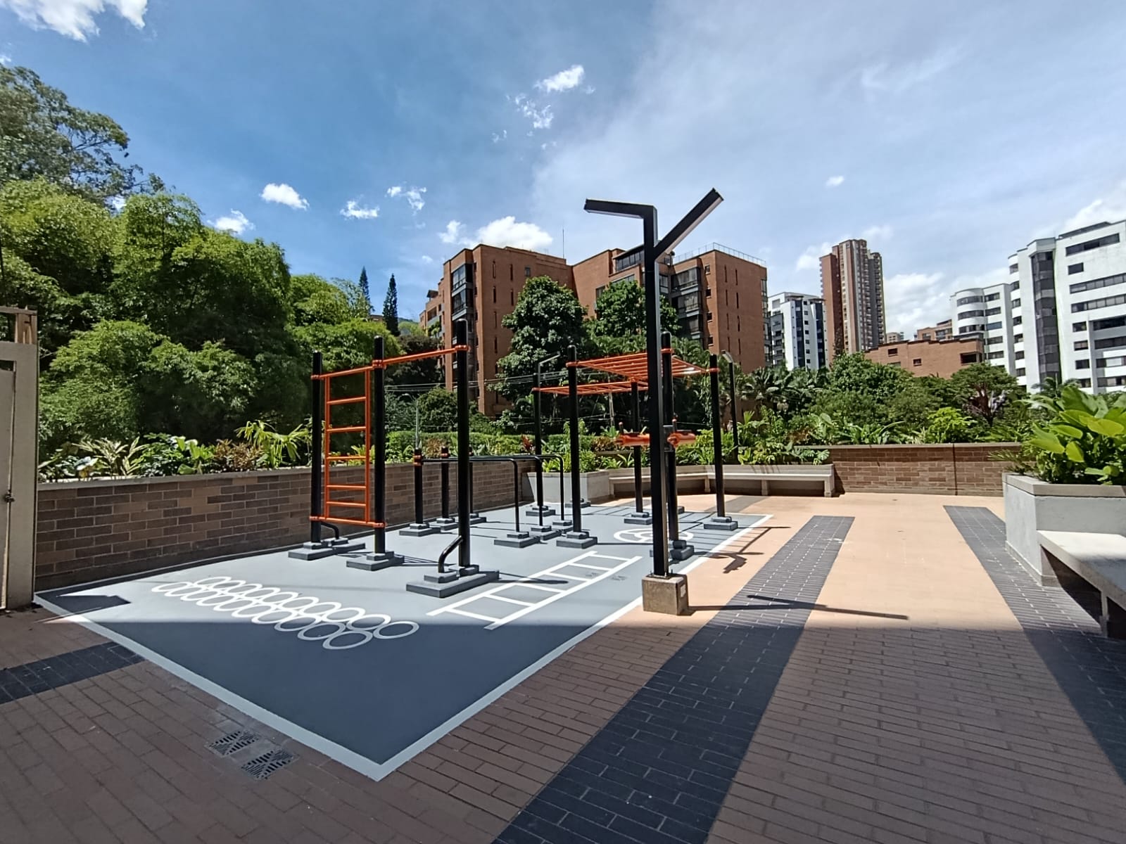Apartaestudio en arriendo en El Poblado, Medellín · foto 12 de 13